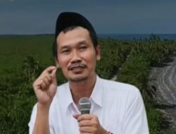 Gus Baha Jelaskan Pintu Rahmat Allah Dibuka Lebar di Bulan Rajab