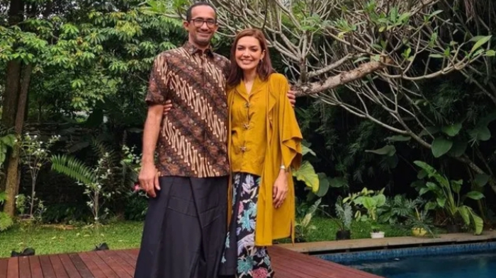 Najwa Shihab bersama suaminya Ibrahim Sjarief Assegaf/instagram.