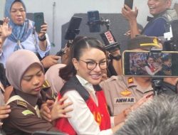 Vonis Nikita Mirzani 4 Tahun Penjara Kasus Pemerasan Pengusaha Reza Gladys