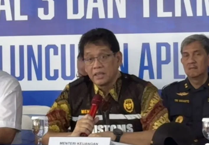 Menkeu Luncurkan 3 Inovasi Bea Cukai di Tanjung Priok