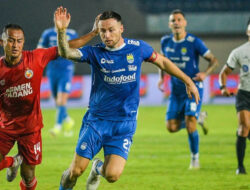 Laga Persib Lawan Bali United Resmi Ditunda